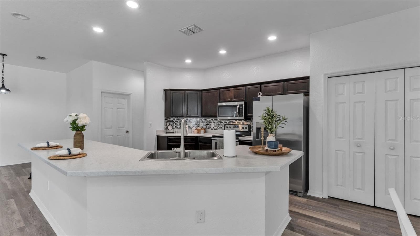 Single Family Residence at 119 GERBER DAIRY RD, EAGLE LAKE, photo 15 of 43