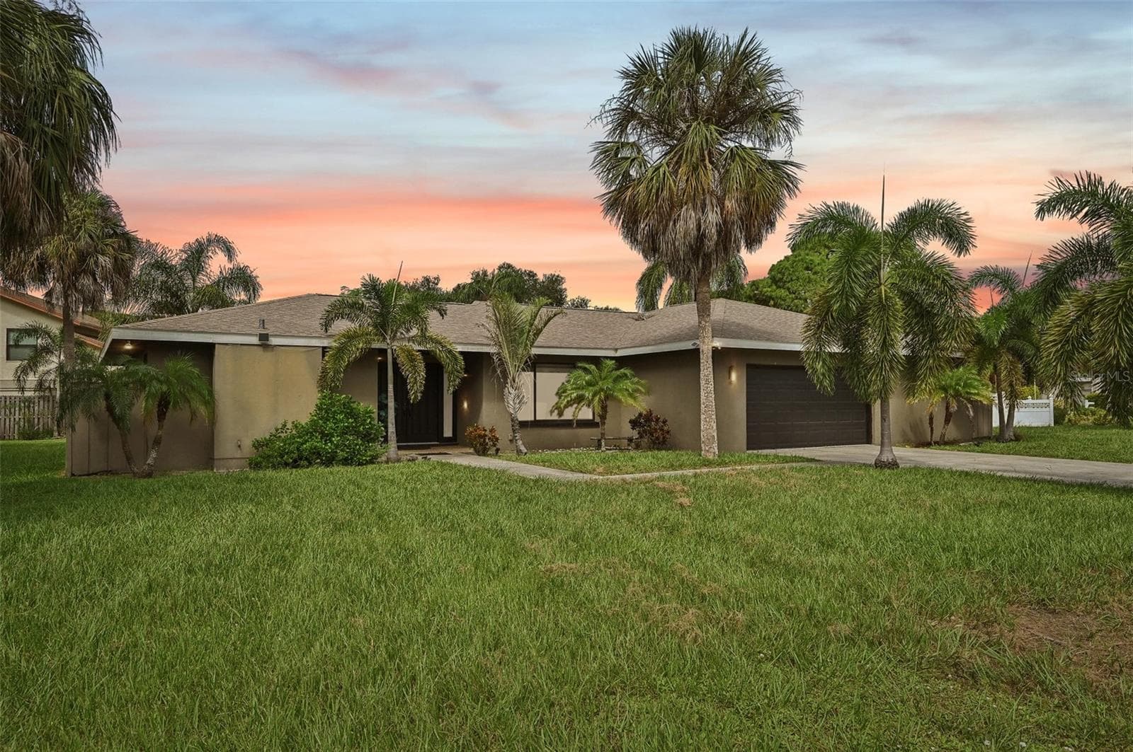 Single Family Residence at 6106 45TH ST W, BRADENTON, photo 2 of 51