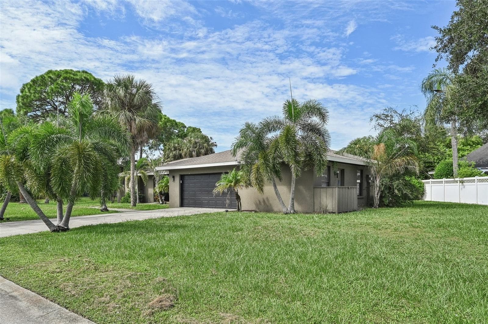 Single Family Residence at 6106 45TH ST W, BRADENTON, photo 3 of 51