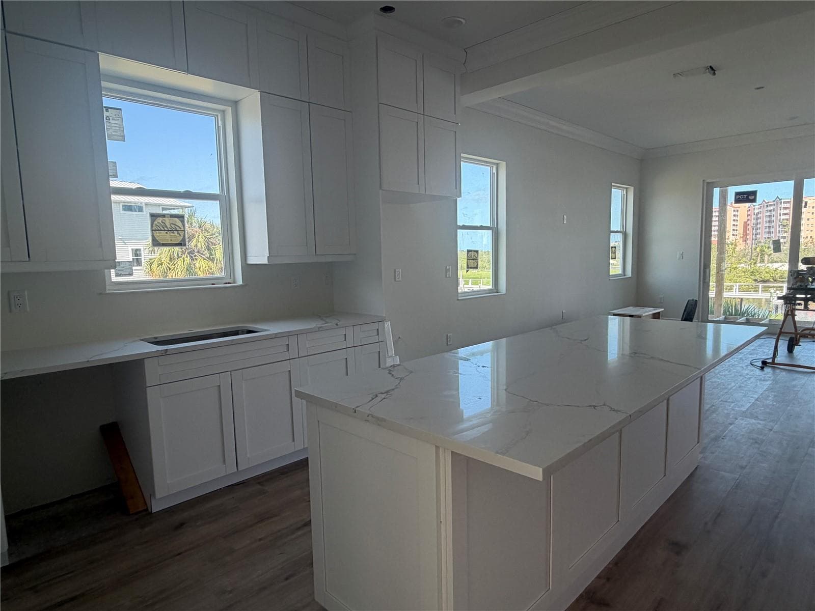 Single Family Residence at 5815 ELISABETHAN LN, NEW PORT RICHEY, photo 10 of 39
