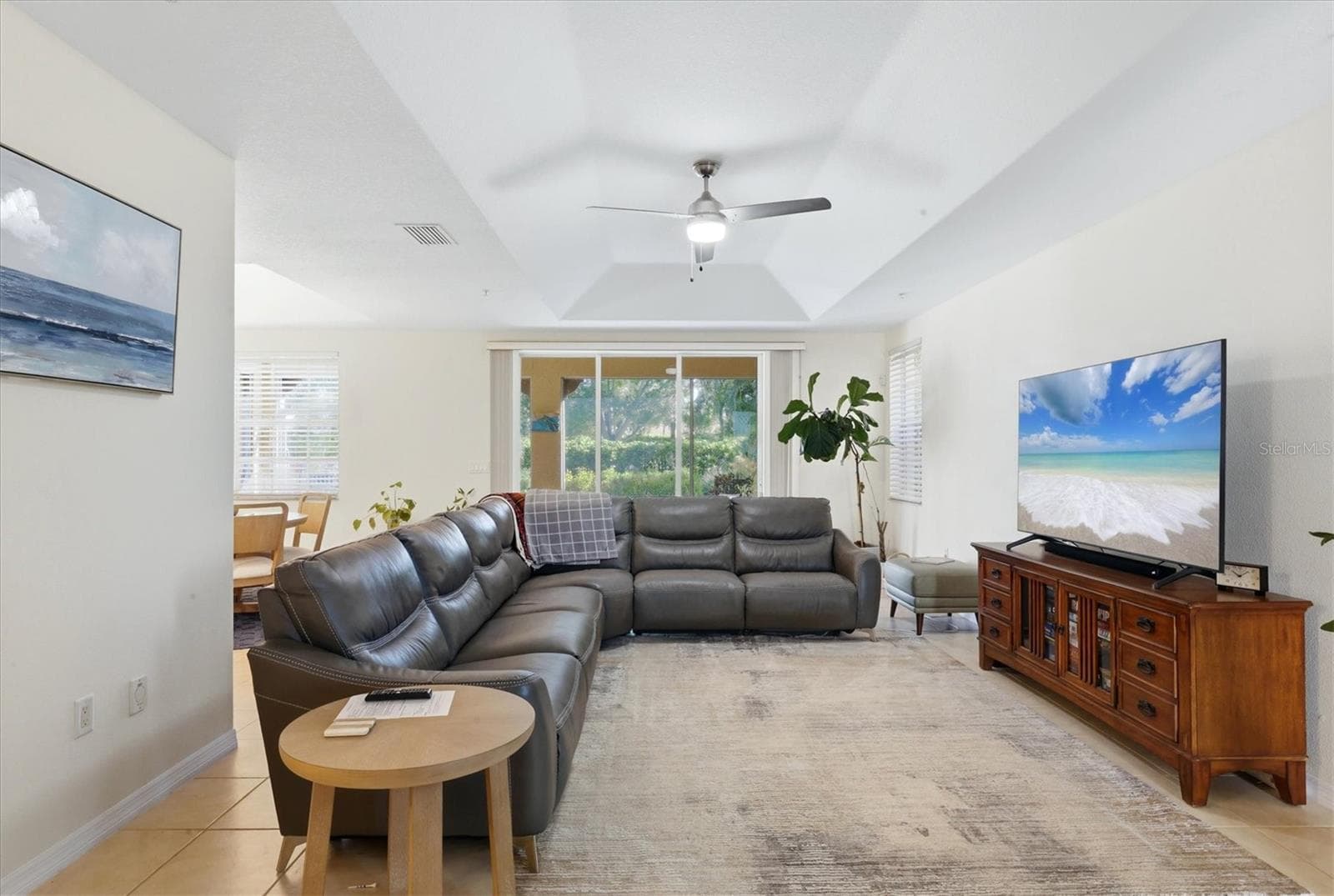 Living Room - 3971 SQUARE EAST LN #8, SARASOTA