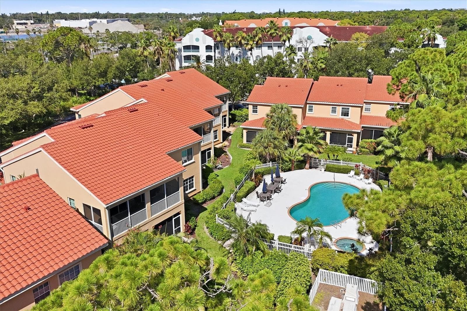 Condominium at 3971 SQUARE EAST LN #8, SARASOTA, photo 33 of 43