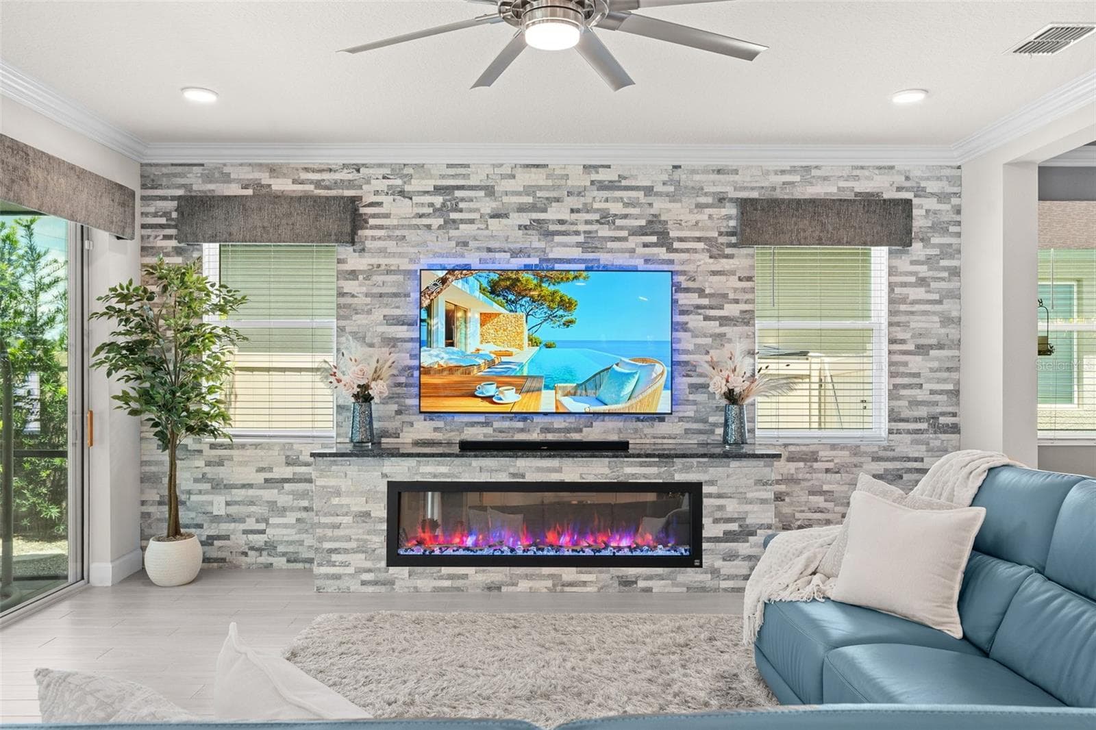 Hosting family and friends never felt so easy or looked so good! - 3336 LONE CYPRESS PT, OVIEDO