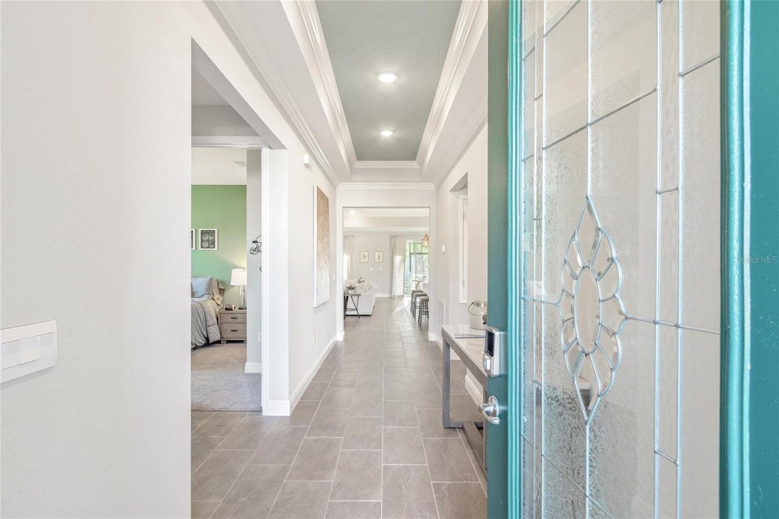 Single Family Residence at 2214 ELEGANT MANOR CIR, EDGEWATER, photo 5 of 51