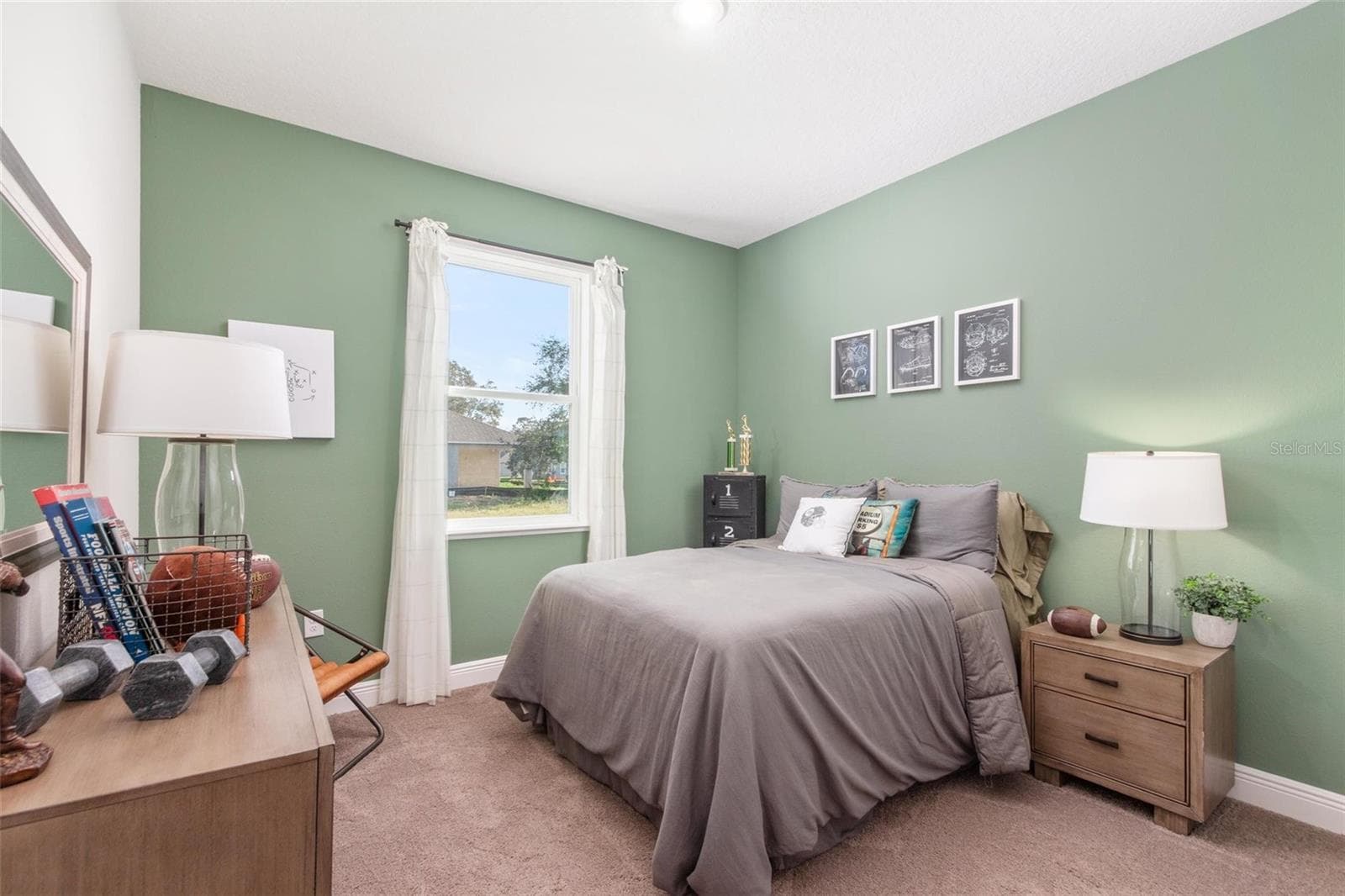 Single Family Residence at 2214 ELEGANT MANOR CIR, EDGEWATER, photo 26 of 51