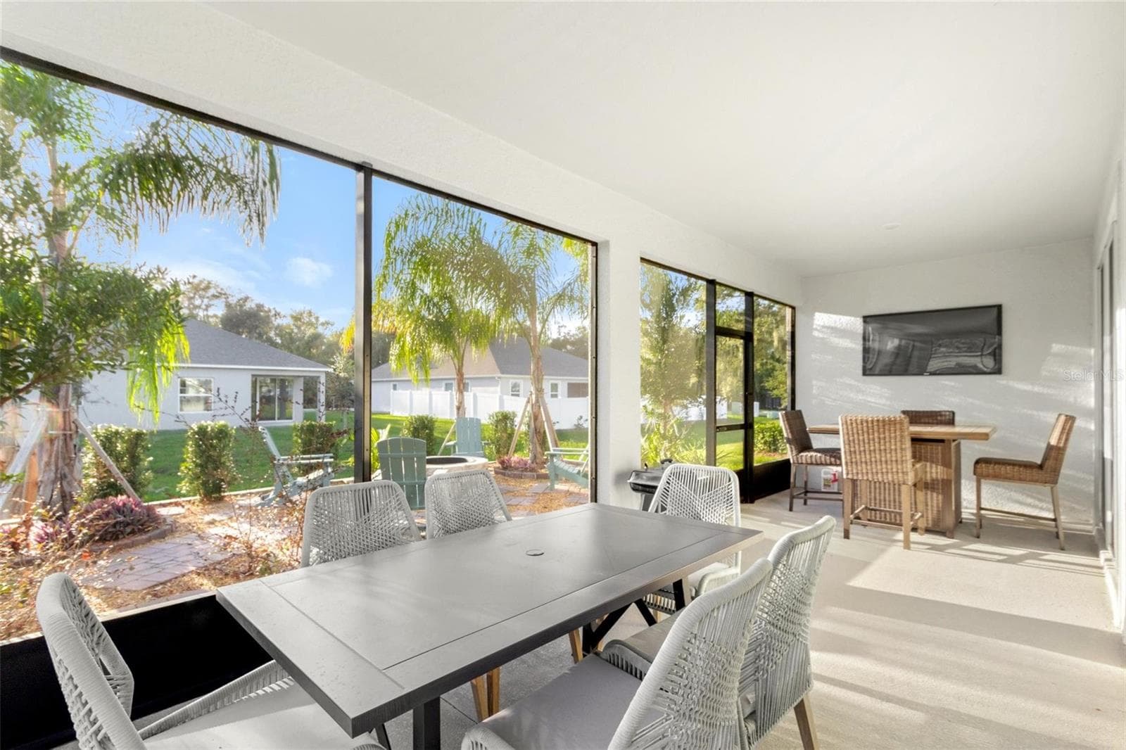 Single Family Residence at 2214 ELEGANT MANOR CIR, EDGEWATER, photo 31 of 51