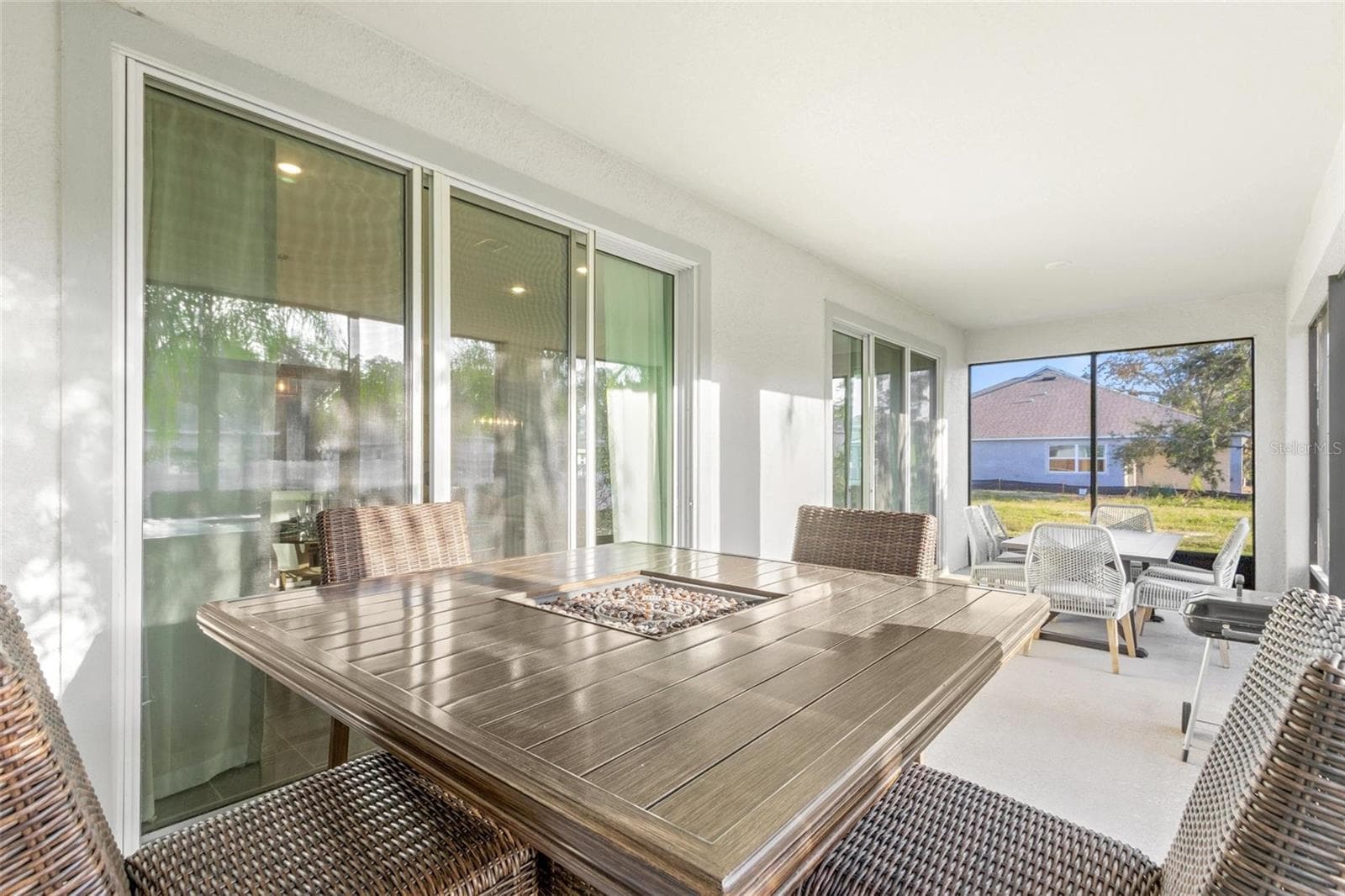 Single Family Residence at 2214 ELEGANT MANOR CIR, EDGEWATER, photo 32 of 51