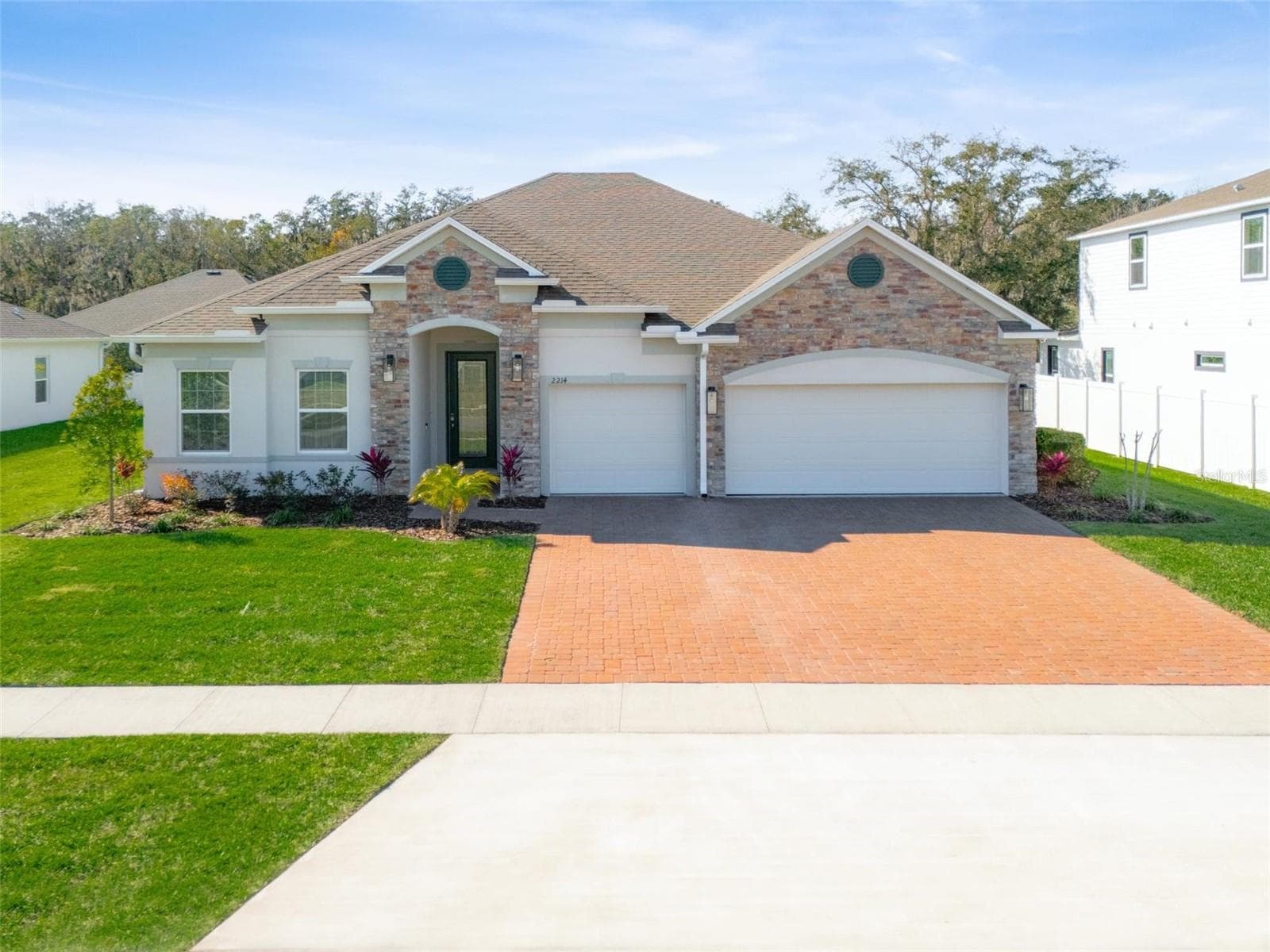 Front Of Structure - 2214 ELEGANT MANOR CIR, EDGEWATER
