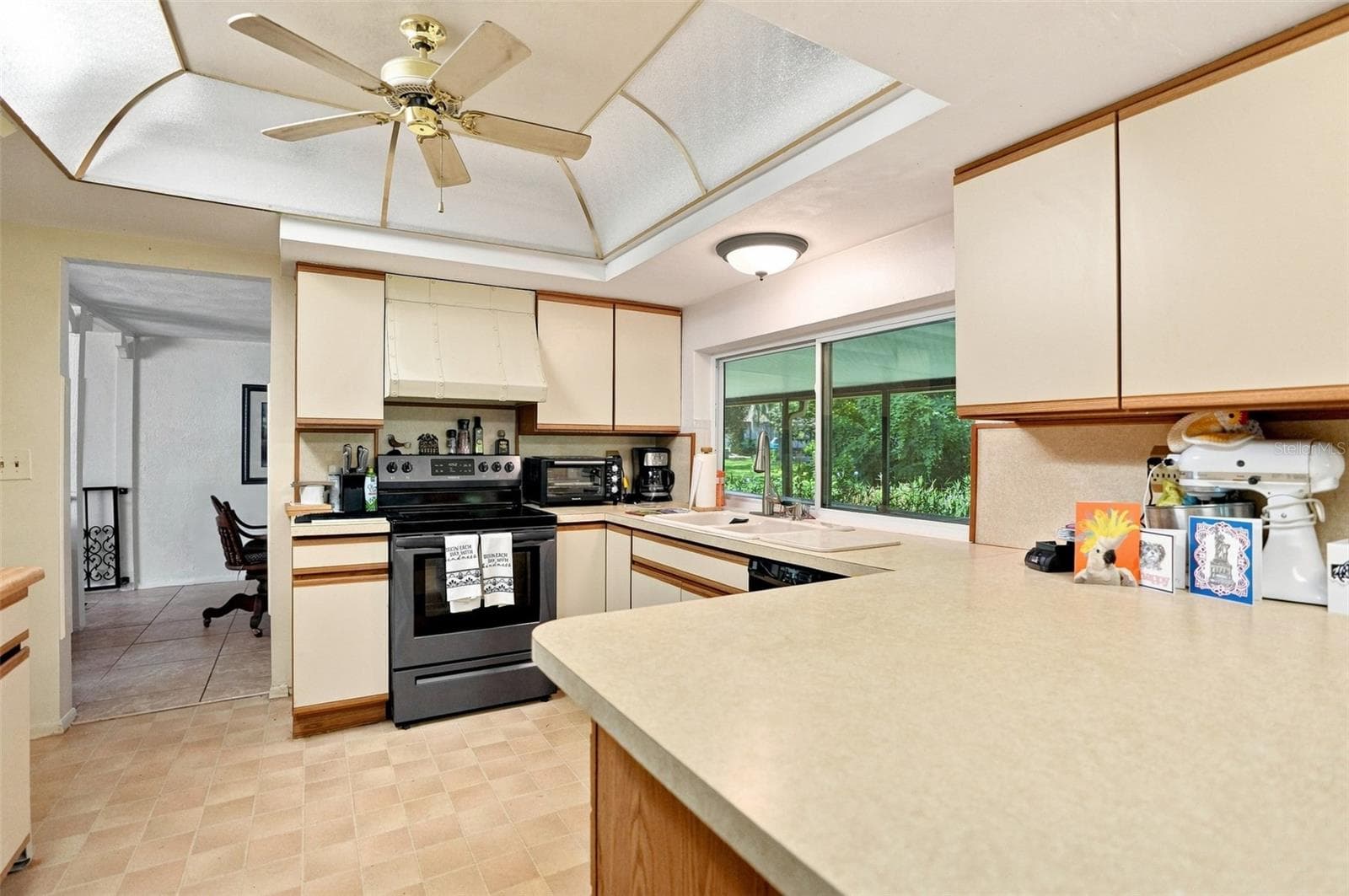Single Family Residence at 8700 POWDERHORN ROW, HUDSON, photo 12 of 45