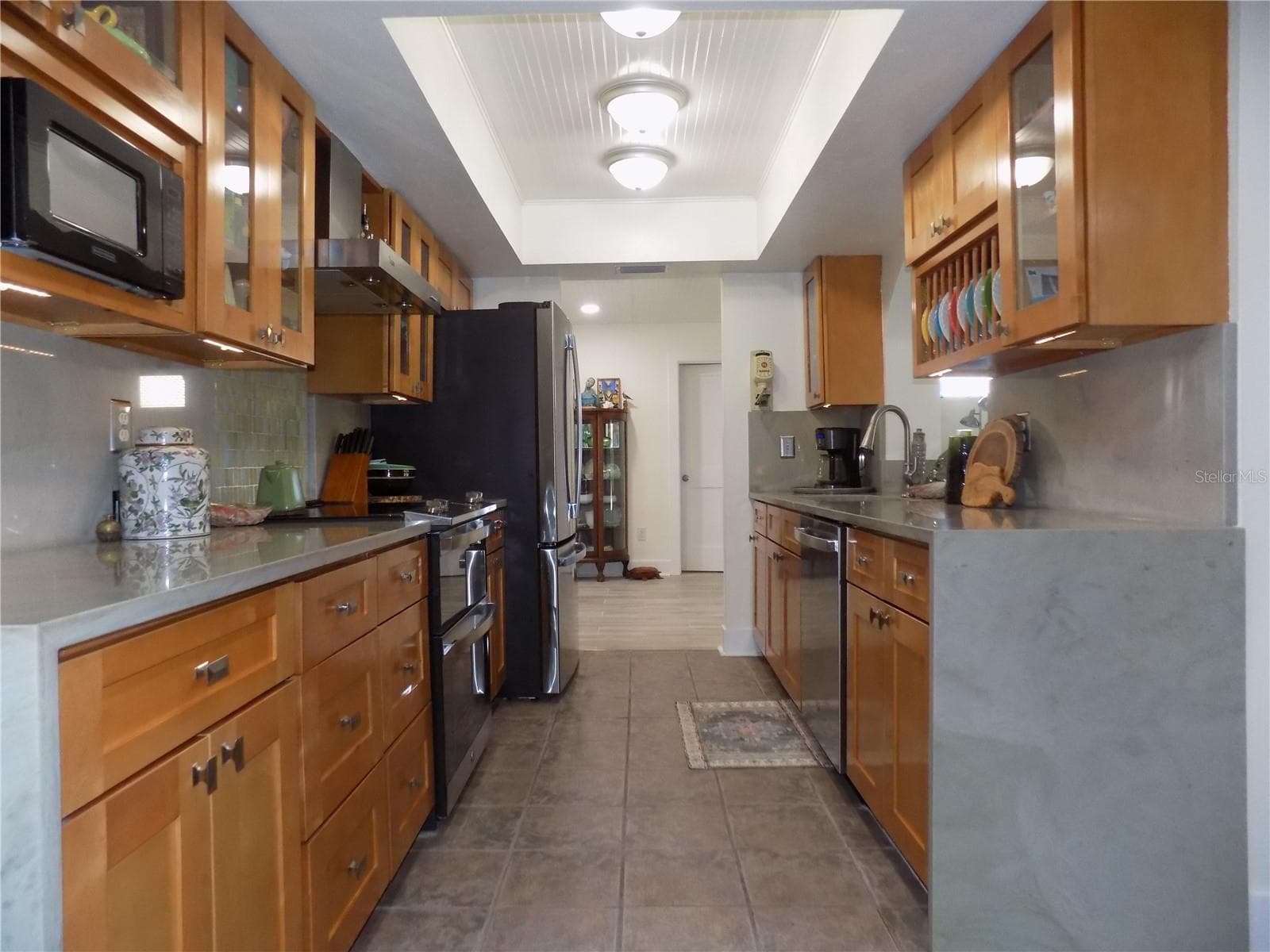 Gorgeous remodeled kitchen - 1874 WATEROAK DR W, CLEARWATER