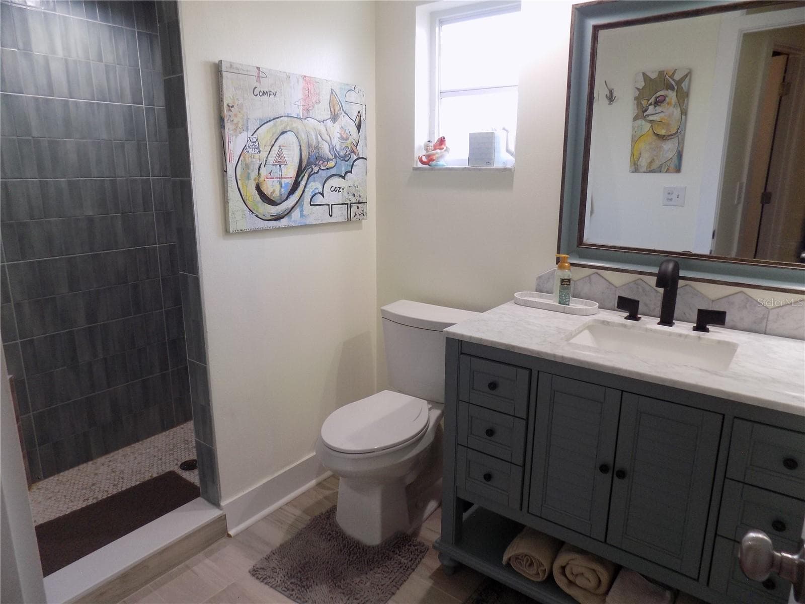 Remodeled primary Bath - 1874 WATEROAK DR W, CLEARWATER