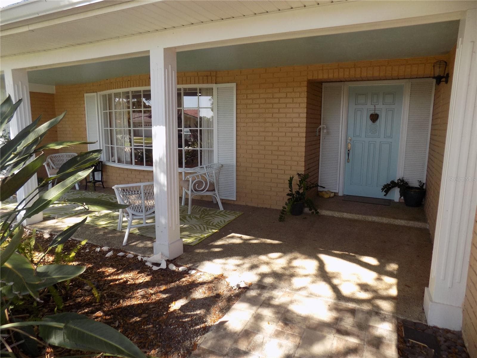 Front Entry walk - Welcome Home! - 1874 WATEROAK DR W, CLEARWATER