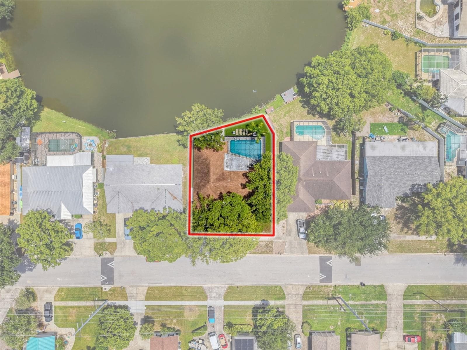 Single Family Residence at 2121 BEECHER RD, CLEARWATER, photo 12 of 94