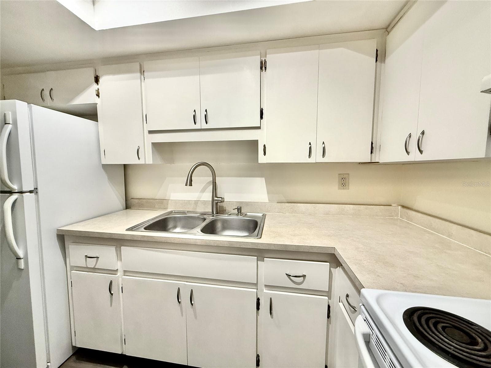 Condominium at 2217 HOPKINS DR W #2217, BRADENTON, photo 10 of 15