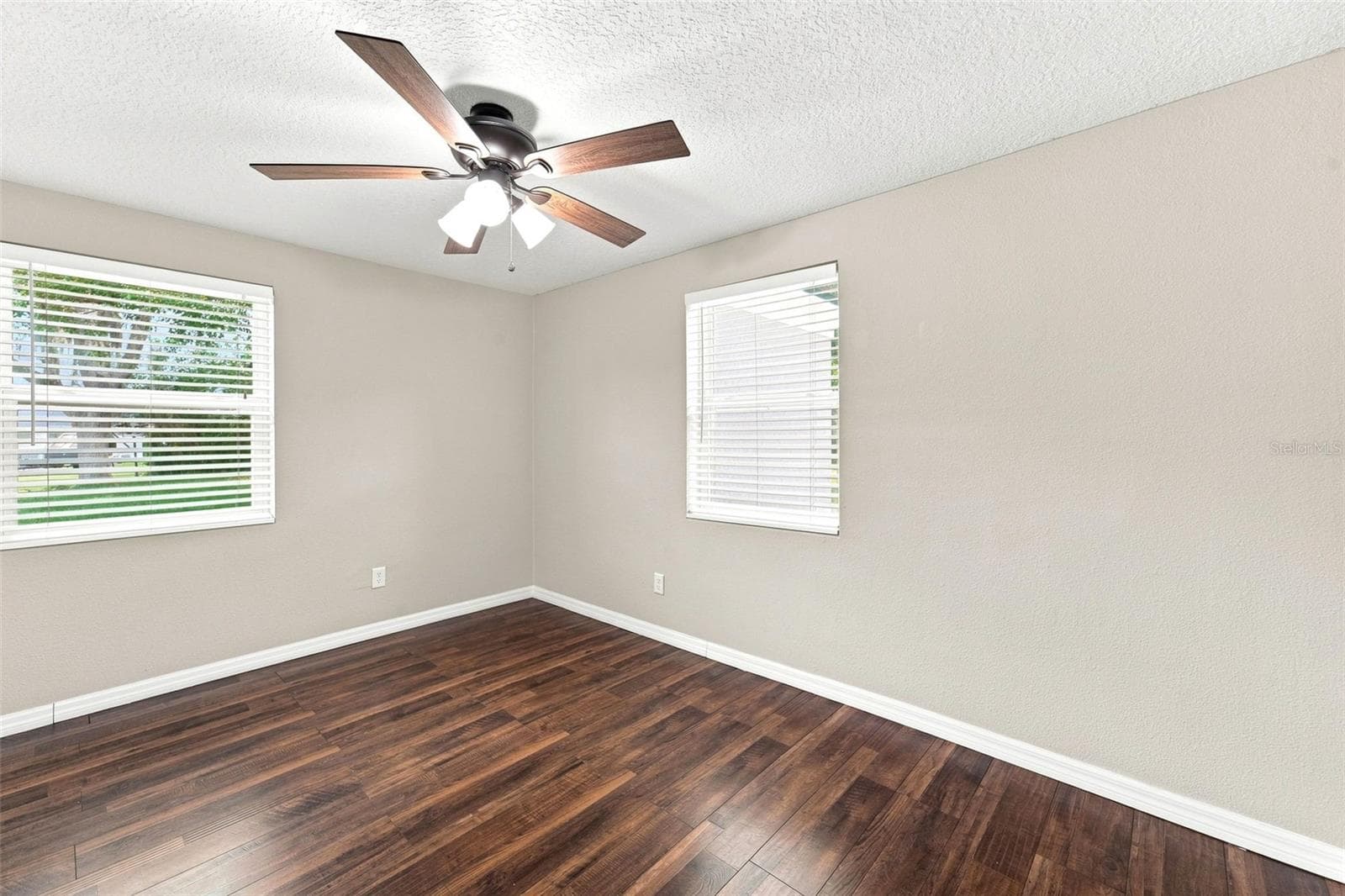 Single Family Residence at 259 COLOMBA RD, DEBARY, photo 34 of 54