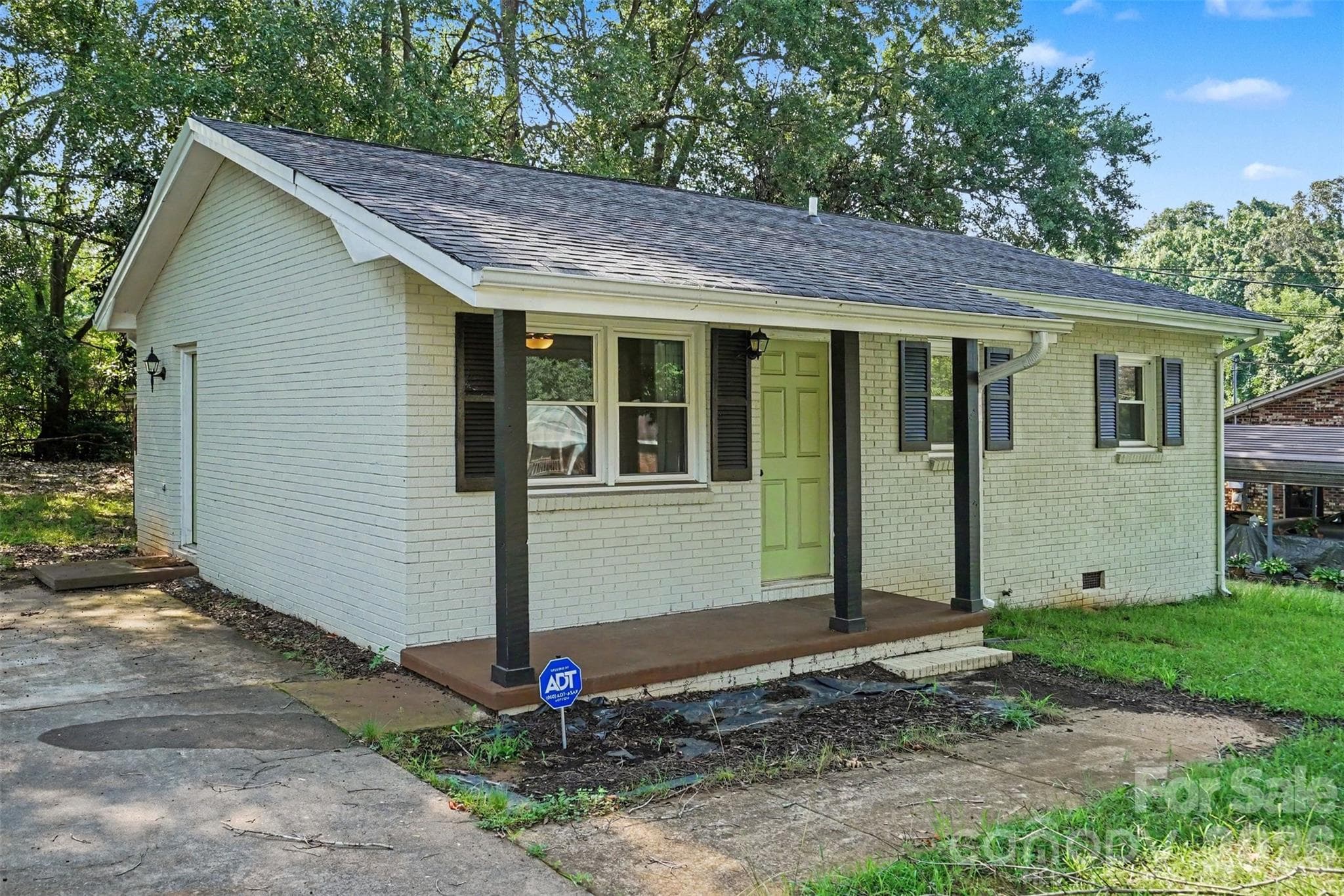 1328 Newton Street