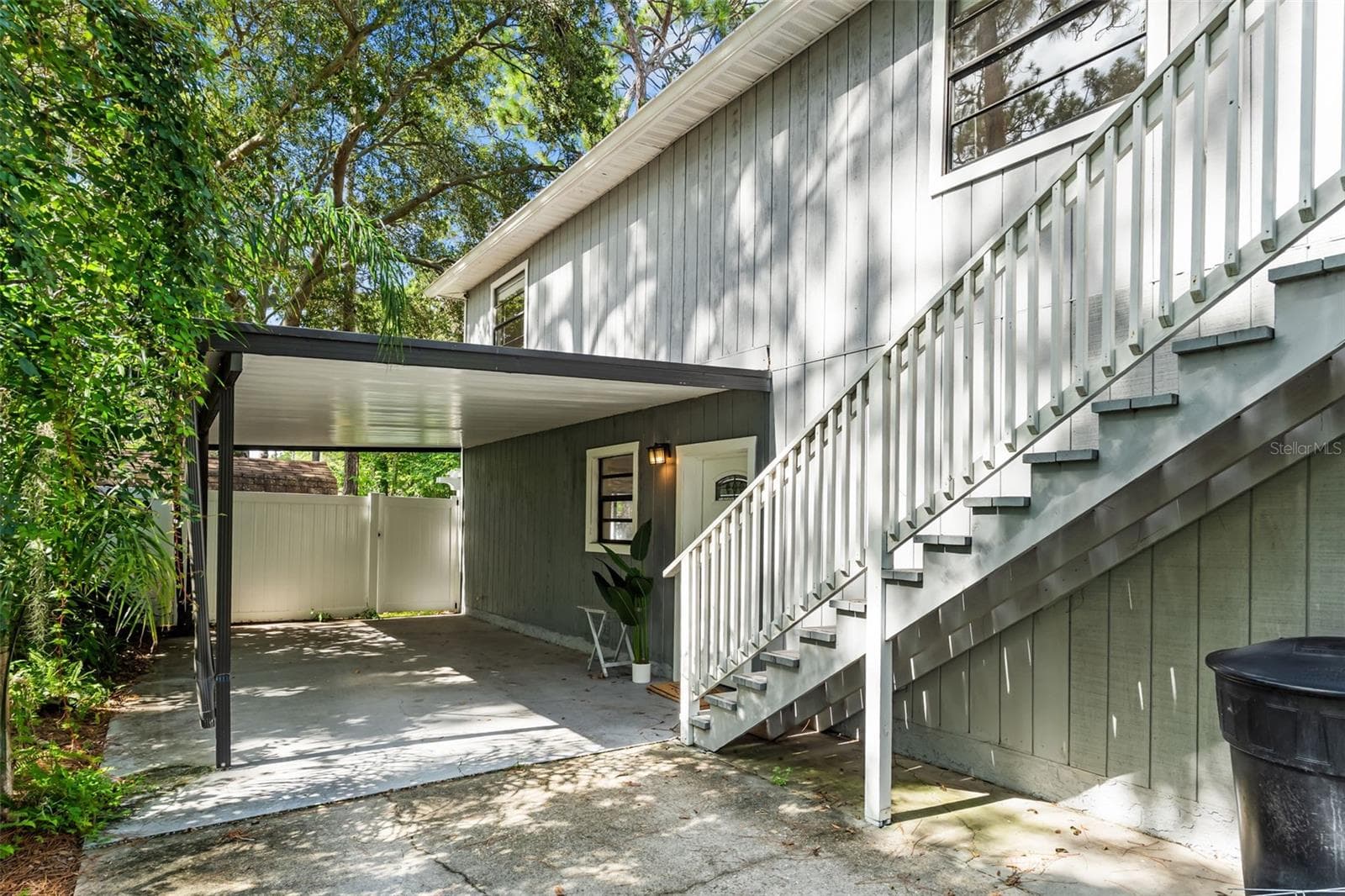 Single Family Residence at 138 69TH AVE N, ST PETERSBURG, photo 6 of 51