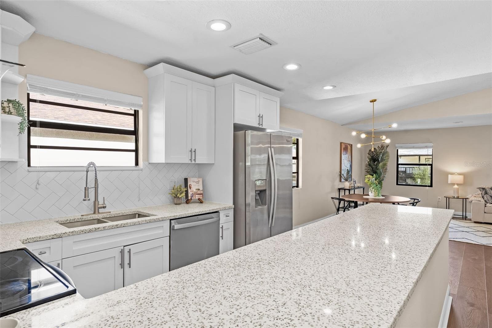 Single Family Residence at 138 69TH AVE N, ST PETERSBURG, photo 11 of 51
