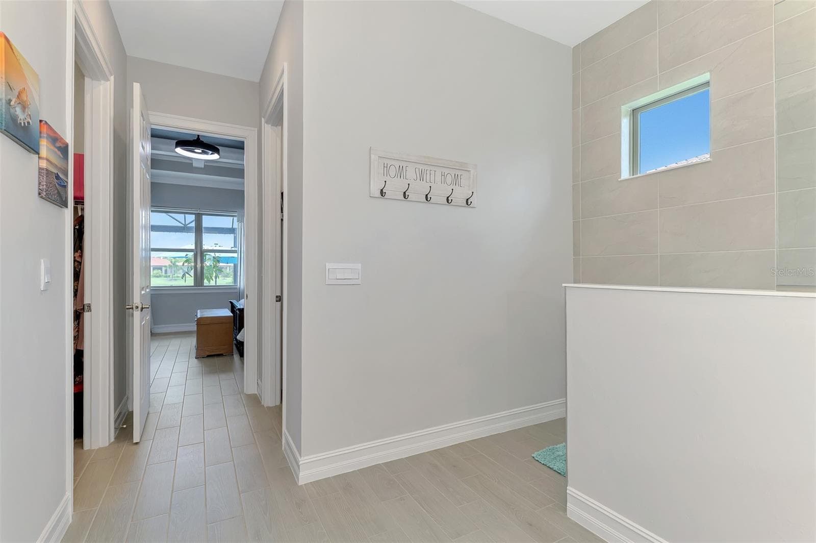 PRIMARY BATHROOM - 292 VILLORESI BLVD, NORTH VENICE