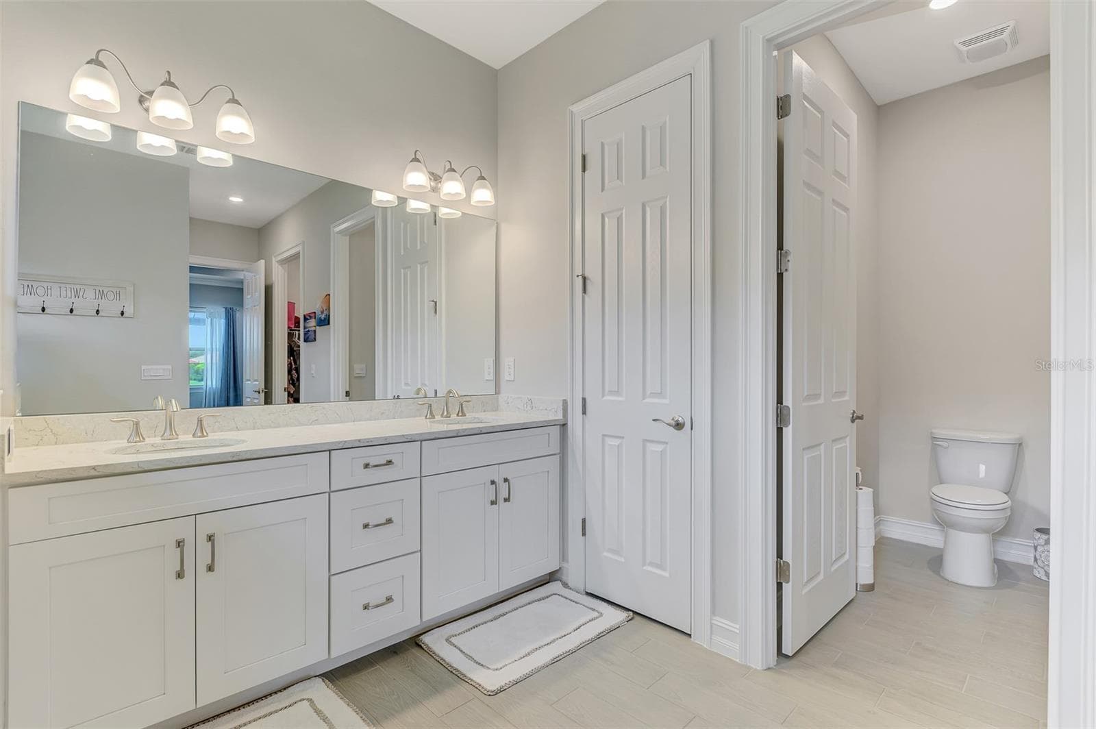 Single Family Residence at 292 VILLORESI BLVD, NORTH VENICE, photo 20 of 100