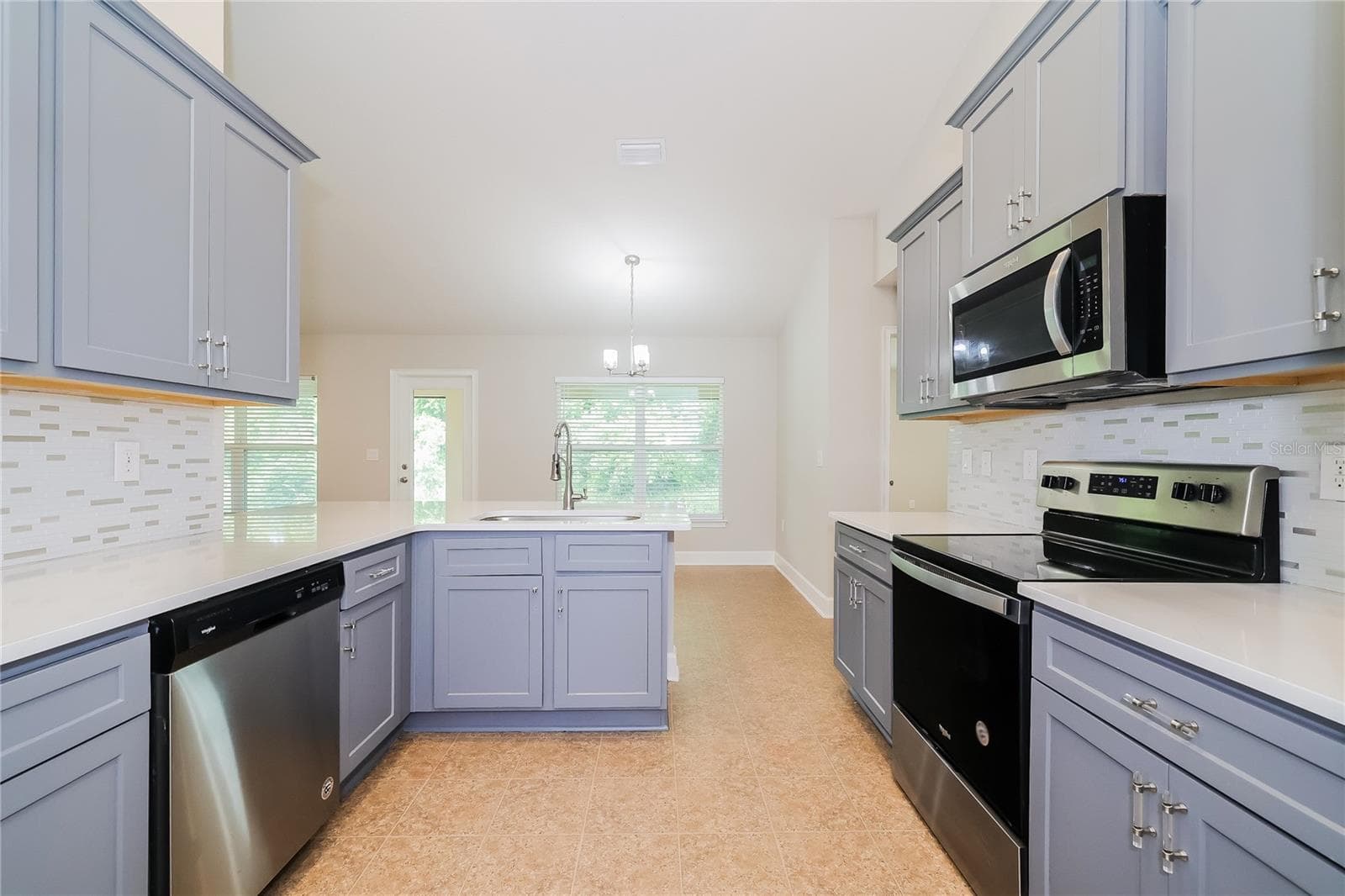 Single Family Residence at 345 CIMARRON CT, POINCIANA, photo 6 of 15