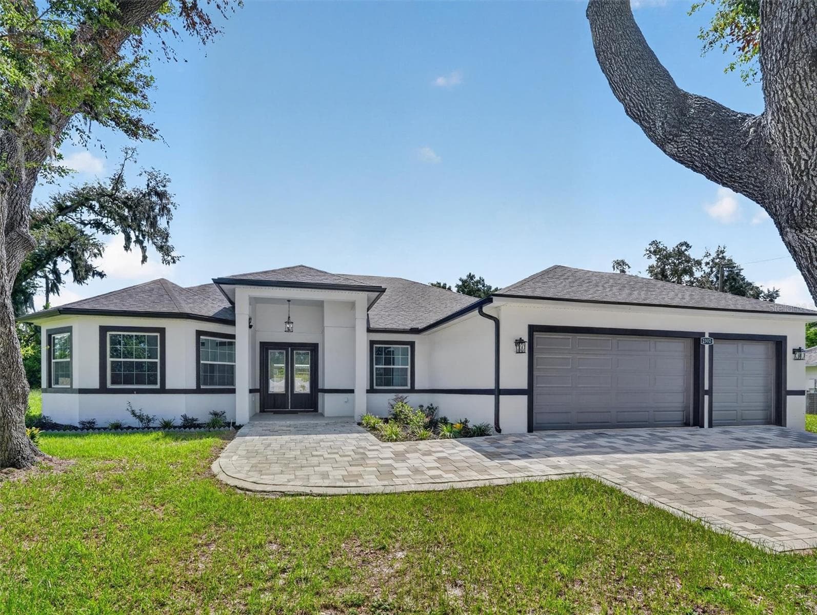 Single Family Residence at 2302 ALLEN DR, PLANT CITY, photo 3 of 61