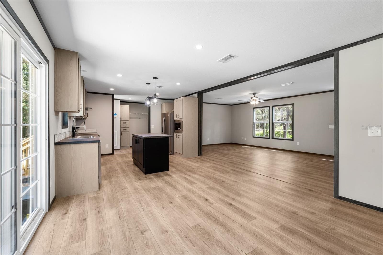 Manufactured Home at 5068 SW 181 CT, DUNNELLON, photo 13 of 40