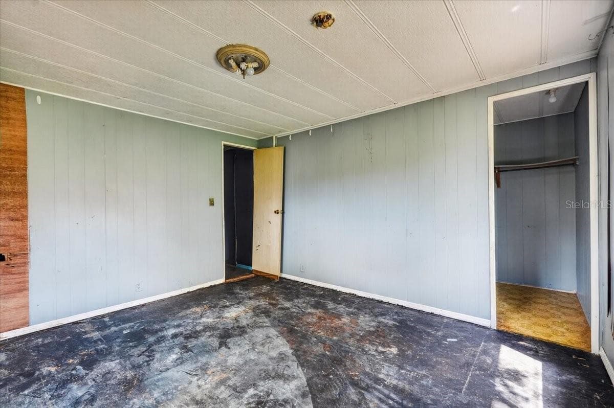 Manufactured Home at 12489 SW 45TH TER, WEBSTER, photo 22 of 44