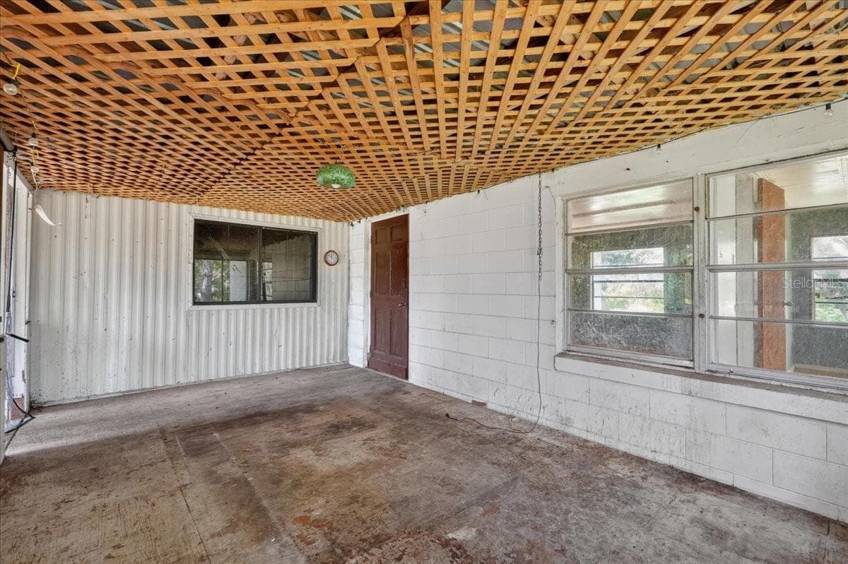Manufactured Home at 12489 SW 45TH TER, WEBSTER, photo 26 of 44