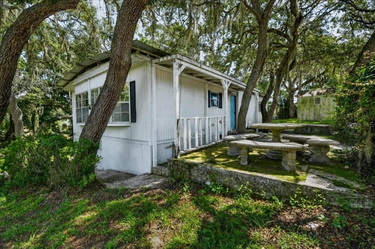 Manufactured Home at 12489 SW 45TH TER, WEBSTER, photo 30 of 44
