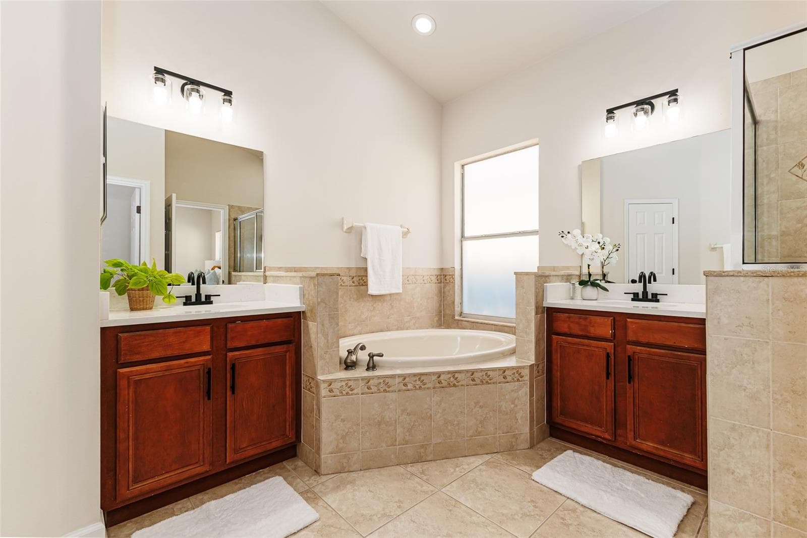Single Family Residence at 1705 ALTAVISTA CIR, LAKELAND, photo 10 of 43