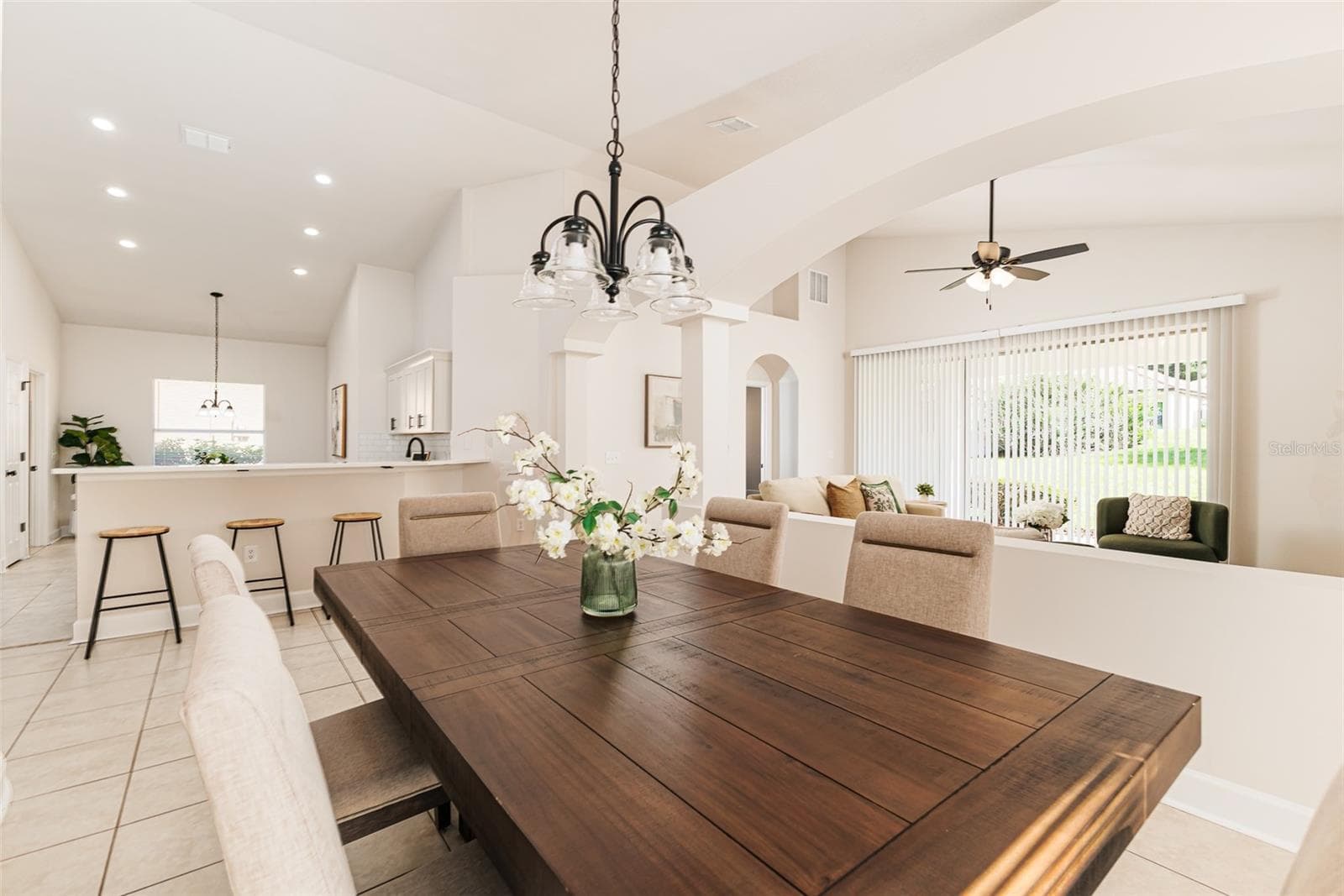 Single Family Residence at 1705 ALTAVISTA CIR, LAKELAND, photo 17 of 43