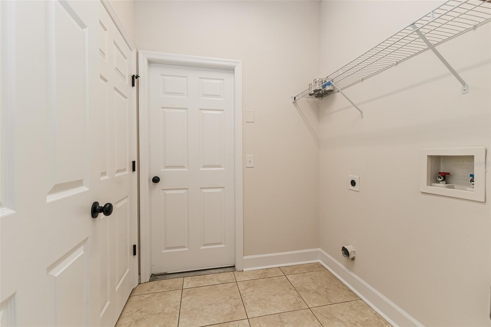 Single Family Residence at 1705 ALTAVISTA CIR, LAKELAND, photo 27 of 43