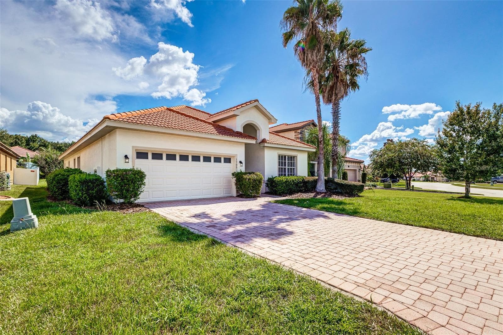 Single Family Residence at 1705 ALTAVISTA CIR, LAKELAND, photo 32 of 43