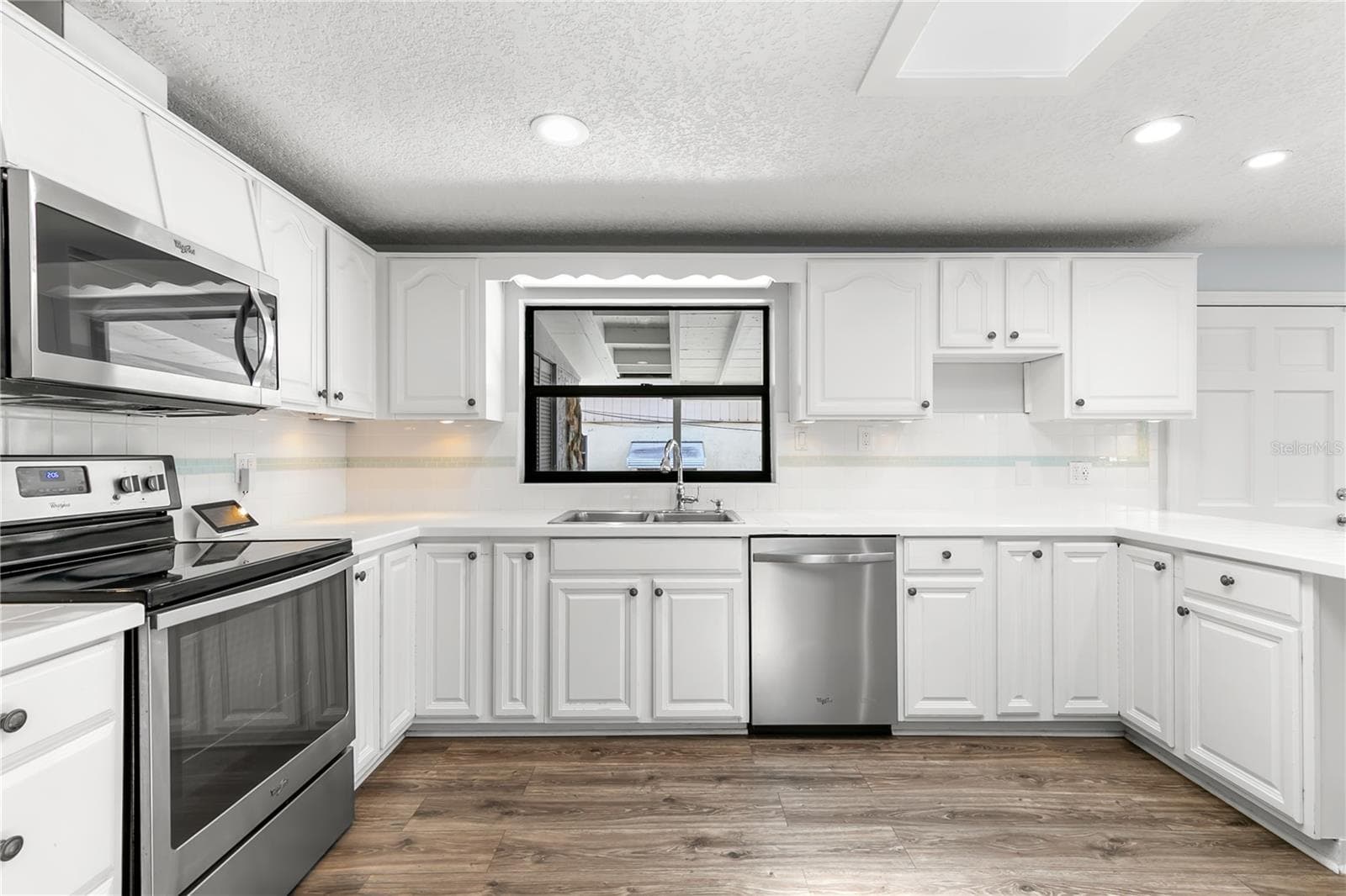Single Family Residence at 1435 WEGMANN DR, TARPON SPRINGS, photo 13 of 31