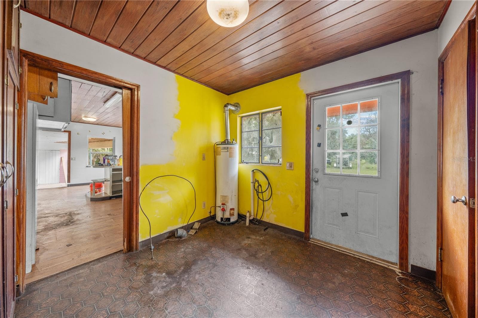 Utility Room - 2557 AMES HAVEN RD, KISSIMMEE