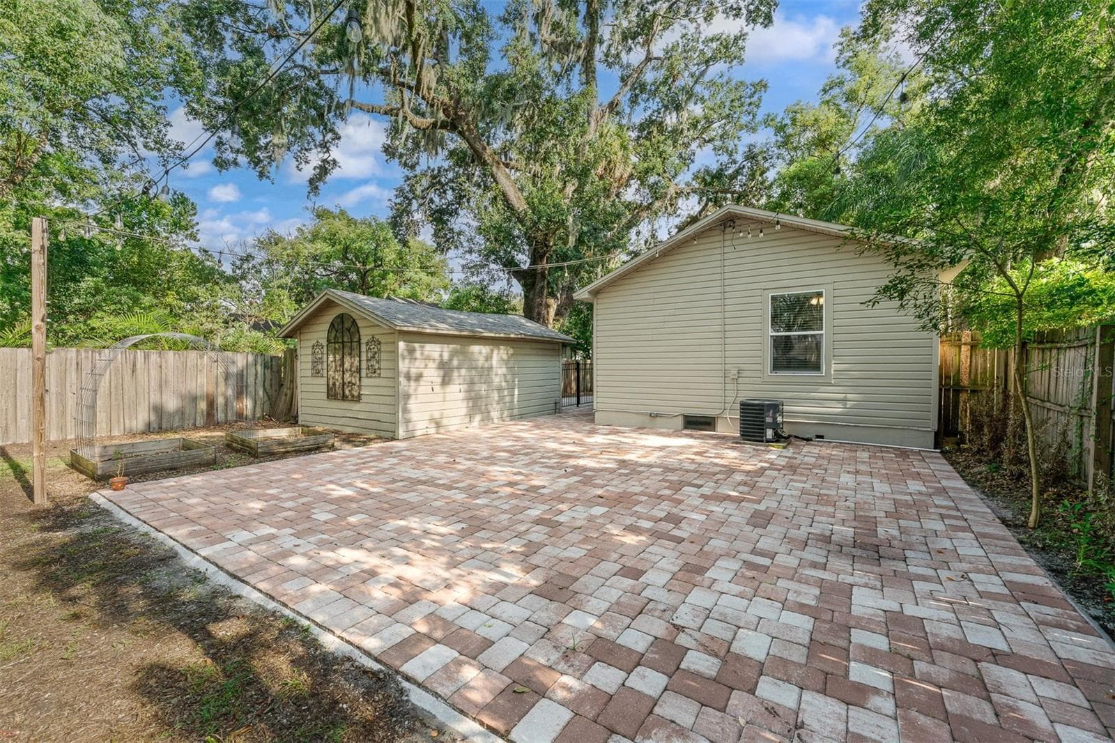 Single Family Residence at 1615 E CONCORD ST, ORLANDO, photo 29 of 31