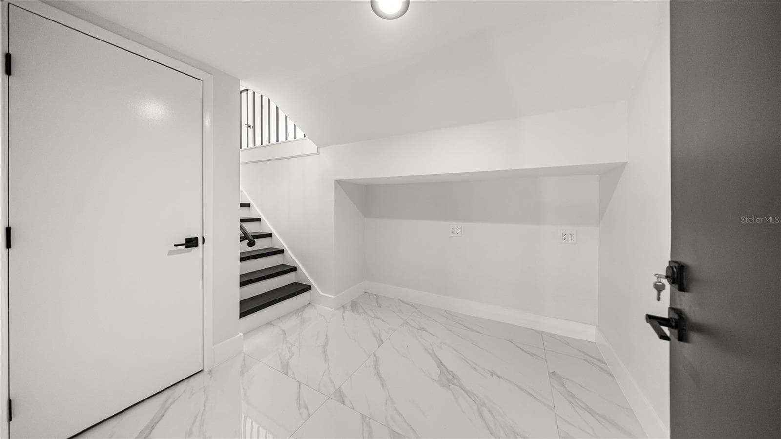 Office - 164 E DAVIS BLVD, TAMPA