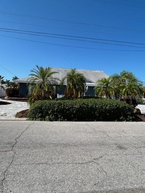 Front - 9312 KINGSTON RD, BRADENTON