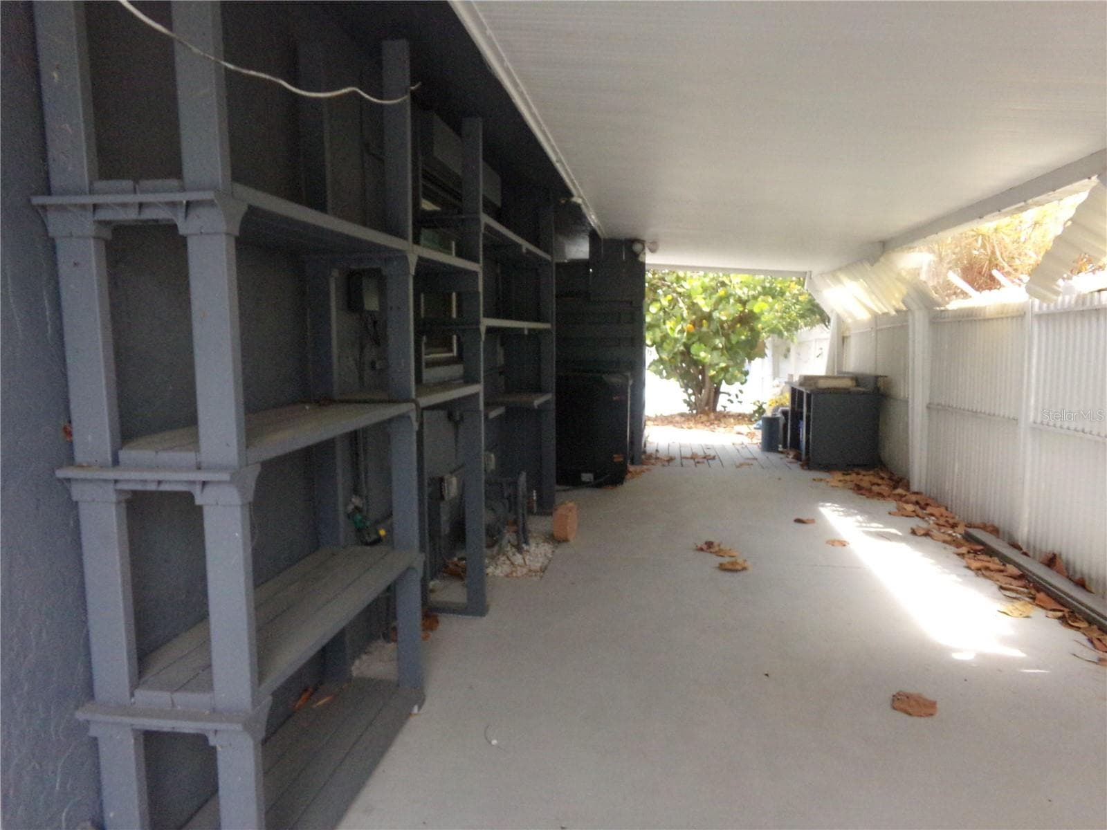 Carport left - 9312 KINGSTON RD, BRADENTON