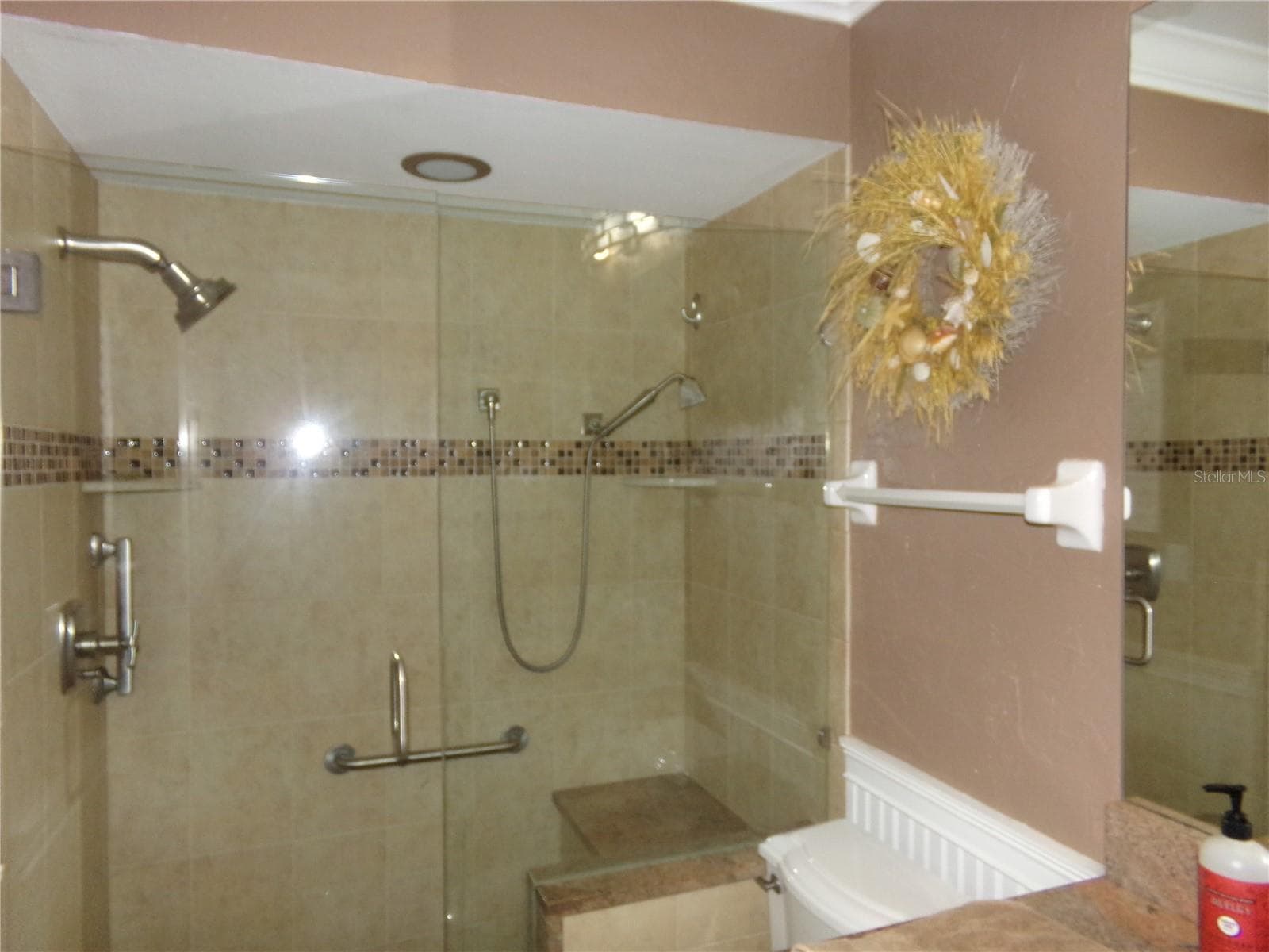 Bathroom 2 - 9312 KINGSTON RD, BRADENTON