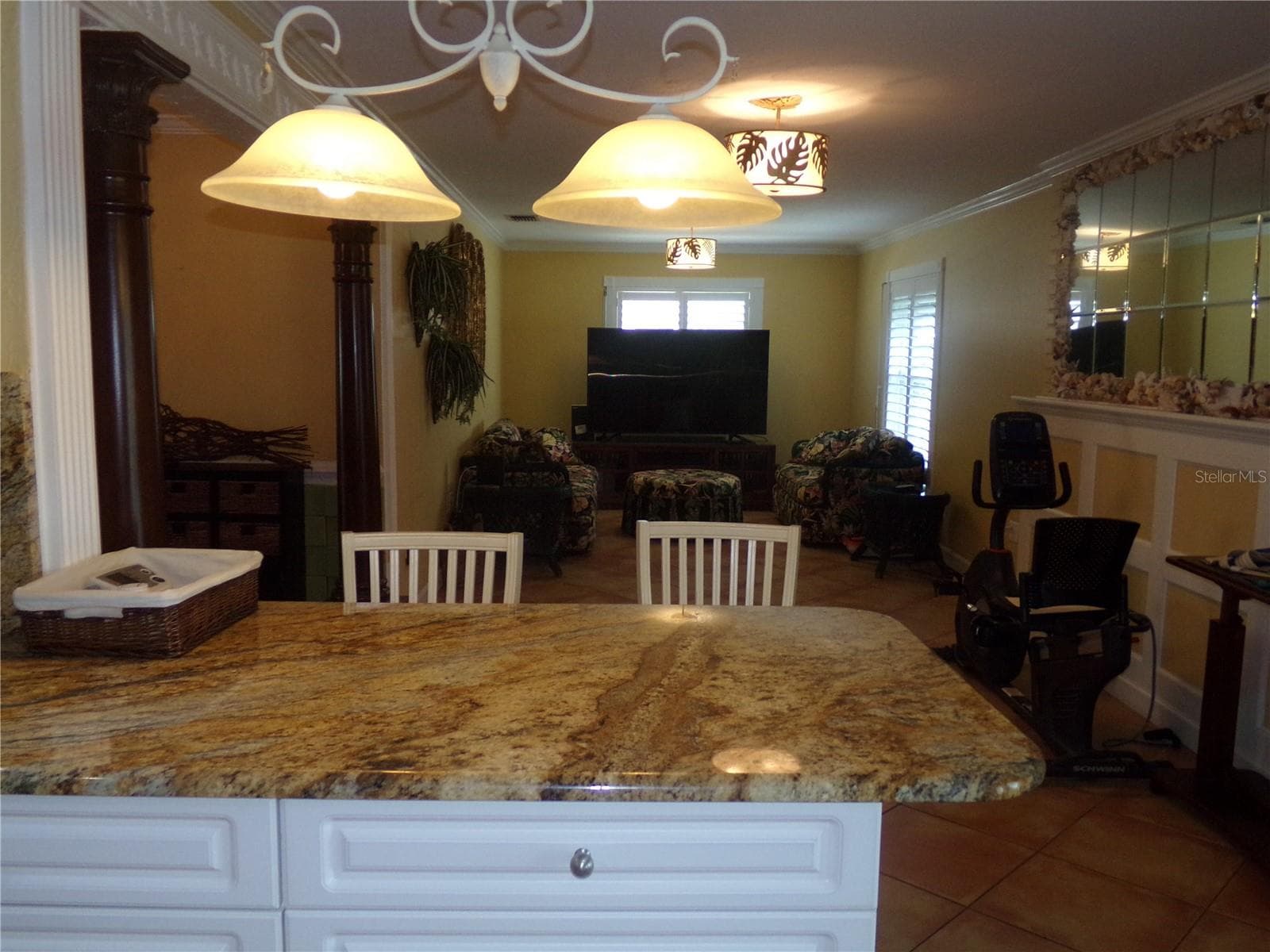 Kitchen - 9312 KINGSTON RD, BRADENTON