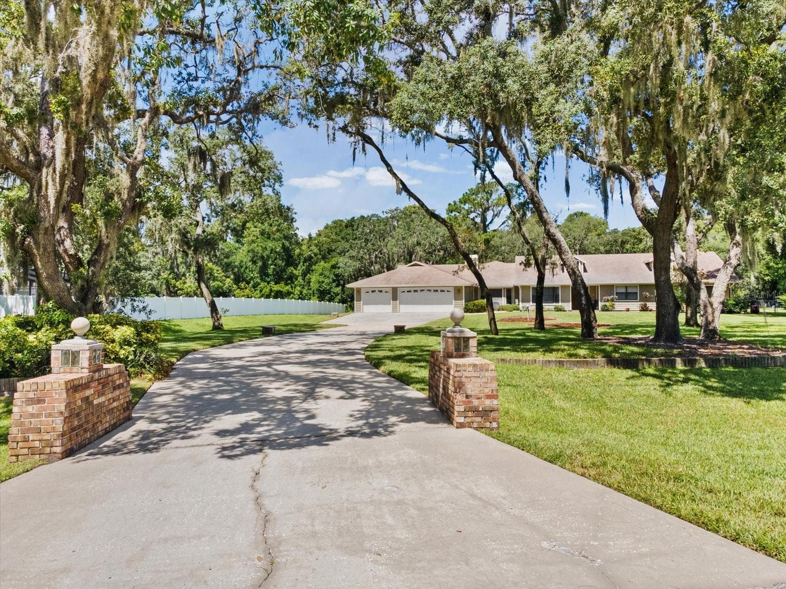 Single Family Residence at 6655 MILLSTONE DRIVE, NEW PORT RICHEY, photo 2 of 67