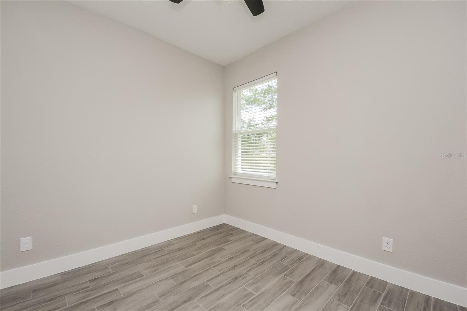 Single Family Residence at 363 ELDERBERRY CT, POINCIANA, photo 12 of 15