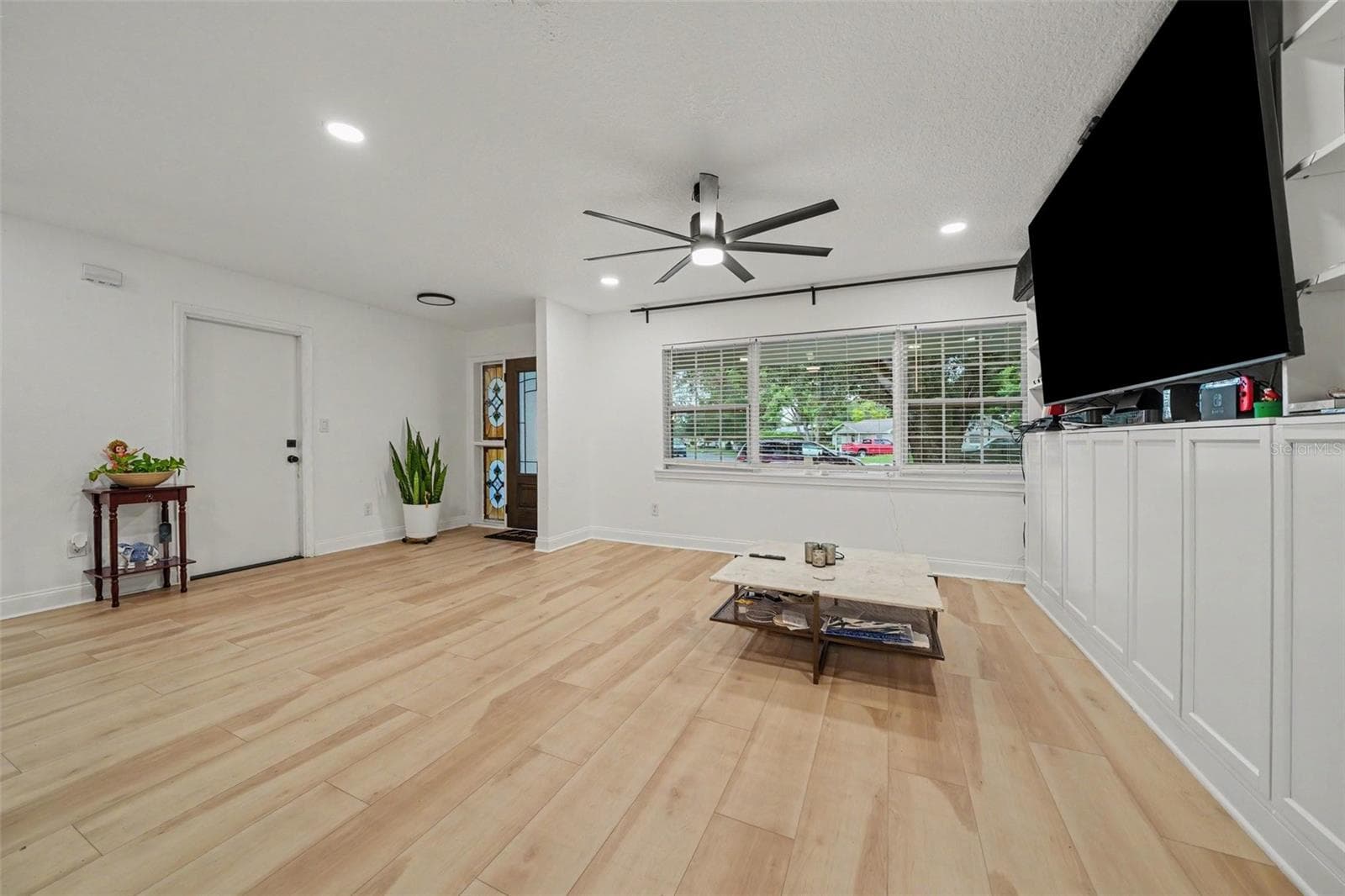 Single Family Residence at 1905 BONANZA CT, WINTER PARK, photo 4 of 26