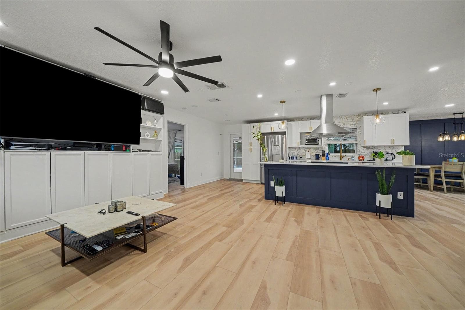 Single Family Residence at 1905 BONANZA CT, WINTER PARK, photo 6 of 26