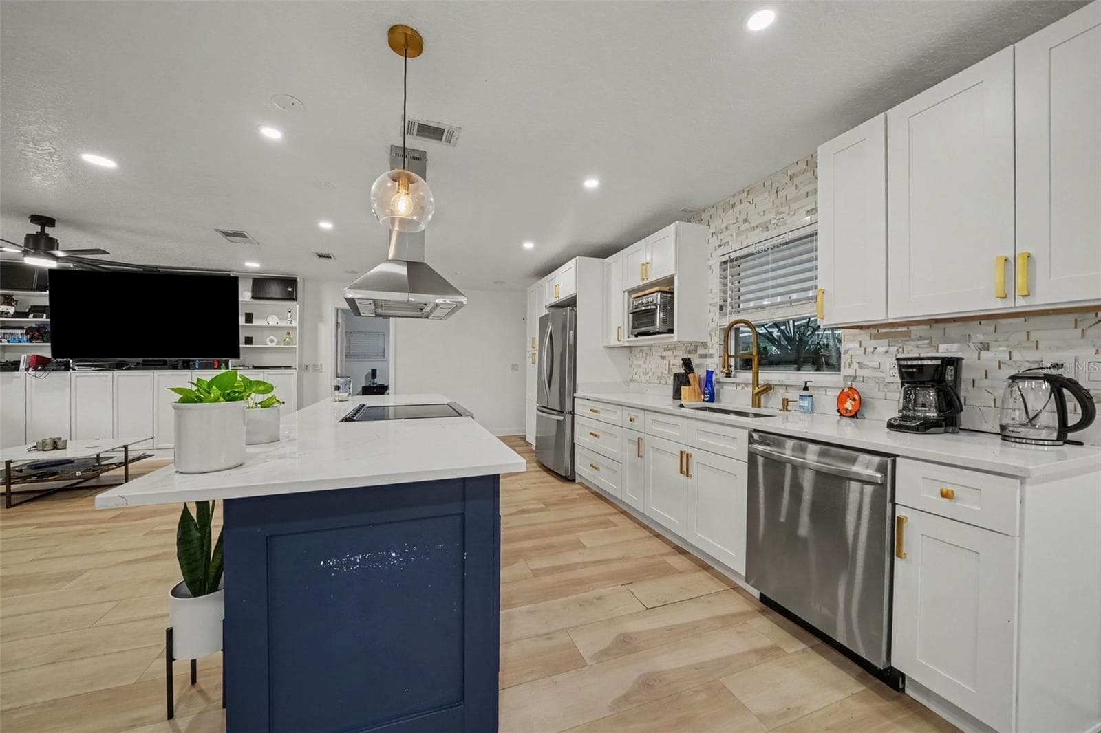 Single Family Residence at 1905 BONANZA CT, WINTER PARK, photo 10 of 26