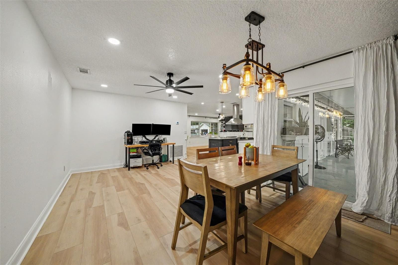 Single Family Residence at 1905 BONANZA CT, WINTER PARK, photo 15 of 26
