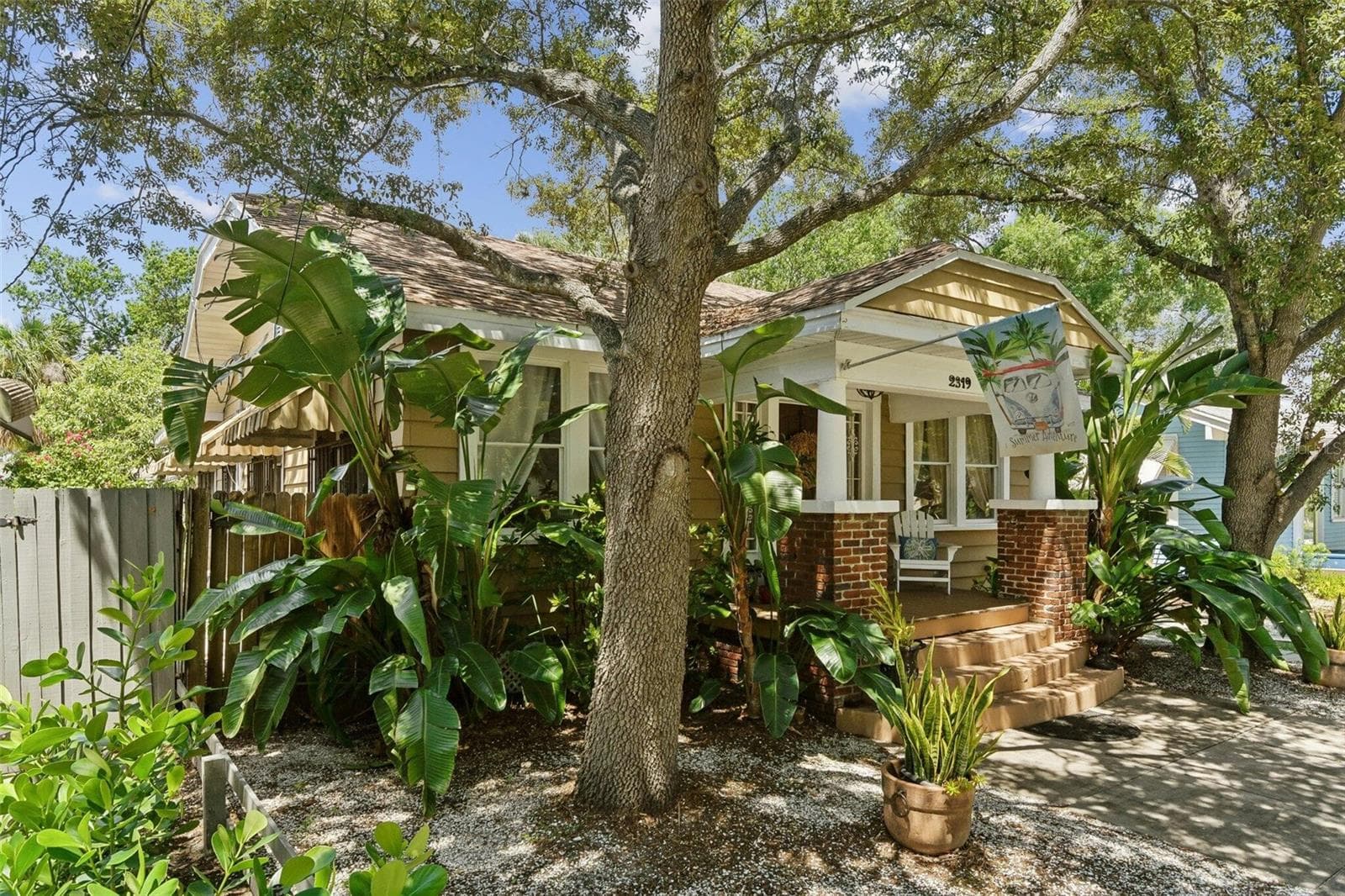 Single Family Residence at 2319 W NORTH B ST, TAMPA, photo 3 of 25