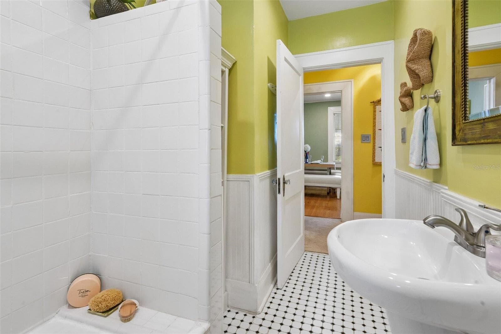 Single Family Residence at 2319 W NORTH B ST, TAMPA, photo 19 of 25